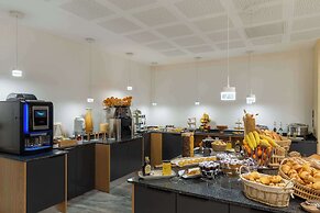 Brit Hotel Paris Orly