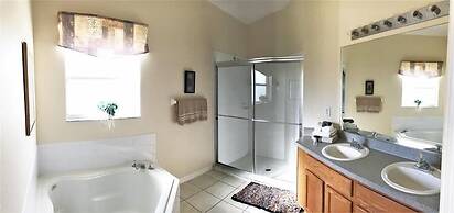 Disney Area Pool Home 741gb 4 Bedroom Home by Redawning