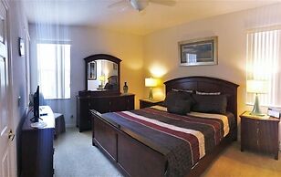 Disney Area Pool Home 49or 4 Bedroom Home by Redawning