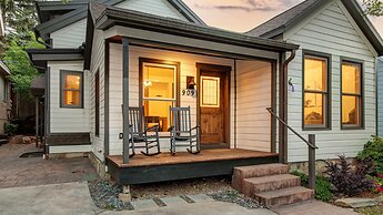 909 Park Ave 5 Bedroom Home by RedAwning