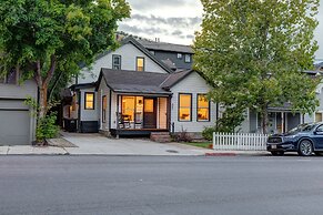 909 Park Ave 5 Bedroom Home by RedAwning