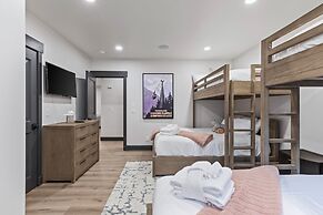 909 Park Ave 5 Bedroom Home by RedAwning