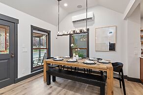 909 Park Ave 5 Bedroom Home by RedAwning