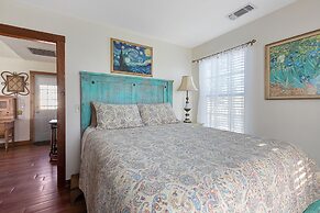 The Cottage At Twin Oaks 1 Bedroom Cottage by RedAwning