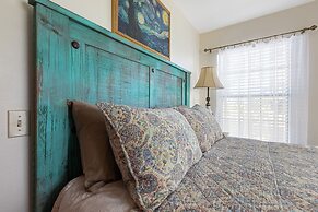 The Cottage At Twin Oaks 1 Bedroom Cottage by RedAwning