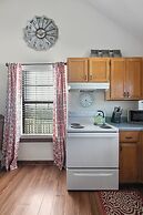 The Cottage At Twin Oaks 1 Bedroom Cottage by RedAwning