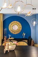 HOLT - Birds of Paradise