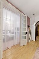 HOLT - Birds of Paradise