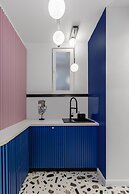 HOLT - Birds of Paradise