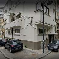 HOLT - Birds of Paradise