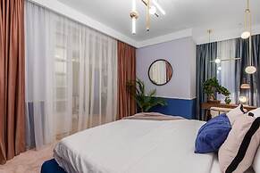 HOLT - Birds of Paradise