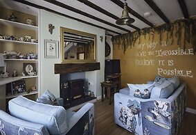 Violets Wonderland Cottage