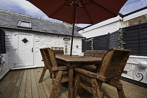 Violets Wonderland Cottage