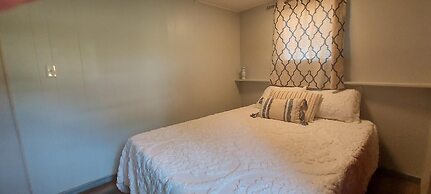 Kozy Cove Cabin - 1 Block to Lake Boat Launch - Covered Boat Parking -