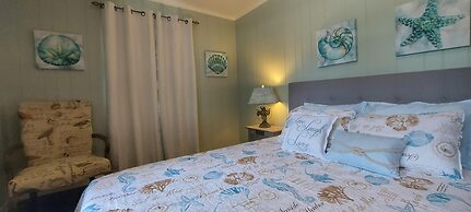 Kozy Cove Cabin - 1 Block to Lake Boat Launch - Covered Boat Parking -