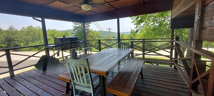 Kozy Cove Cabin - 1 Block to Lake Boat Launch - Covered Boat Parking -