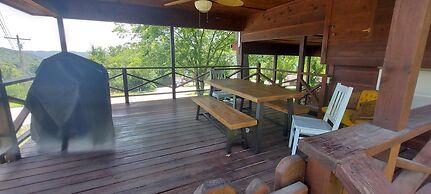 Kozy Cove Cabin - 1 Block to Lake Boat Launch - Covered Boat Parking -