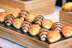 Shangri-La Shougang Park, Beijing