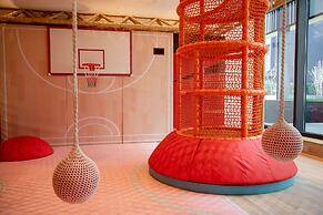 Shangri-La Shougang Park, Beijing