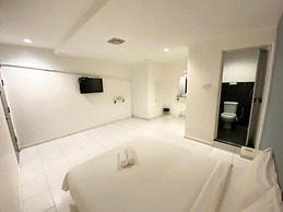 One One 08 Hotel Tapah