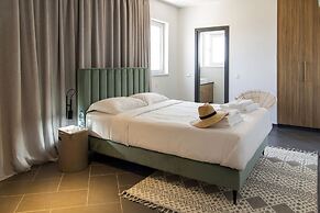 LIV Urban Suites