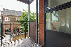 Britton Street III by Onefinestay