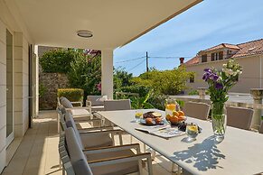 Hedera Estate, Villa Hedera III