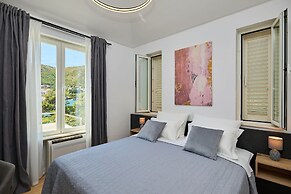 Hedera Estate, Villa Hedera III