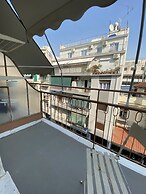 A Skip Away from the Acropolis Museum