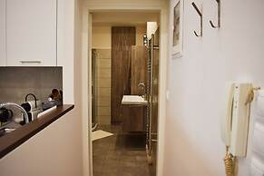 A Skip Away from the Acropolis Museum