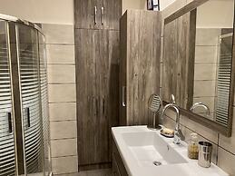 A Skip Away from the Acropolis Museum