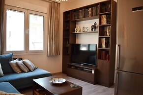 A Skip Away from the Acropolis Museum