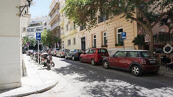 A few Steps from Syntagma and Plaka