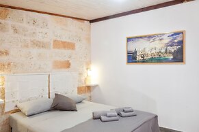 Tiny House 19 Terrace Aparment