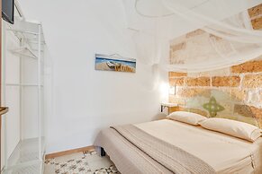 Tiny House 21 Bright Aparment