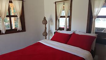Vira Garden House