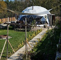 Vira Garden House