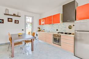 Lovely Apartment with Sea View Terrace