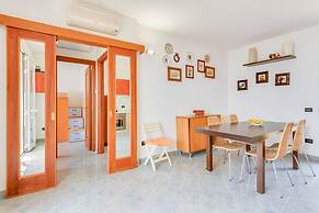 Lovely Apartment with Sea View Terrace