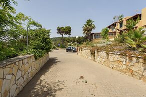 Lovely Apartment with Sea View Terrace
