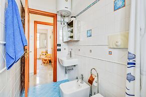 Lovely Apartment with Sea View Terrace