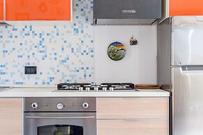 Lovely Apartment with Sea View Terrace