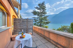 Gelsomino Apt. 5 Front Lake