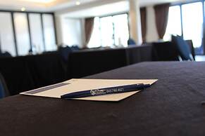 Blue Lagoon Hotel and Conference Centre