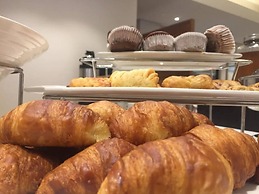 Blue Lagoon Hotel and Conference Centre