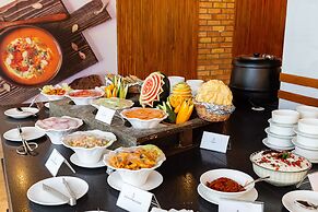 ICON REGENCY BY BHAGINI