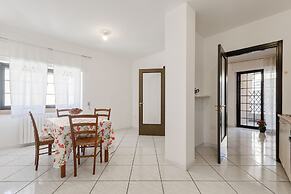 Stella del Mattino Bright Apartment