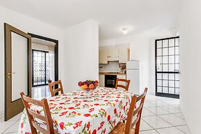 Stella del Mattino Bright Apartment