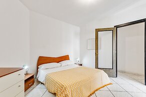 Stella del Mattino Bright Apartment