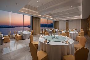 voco Thousand Island Lake by IHG